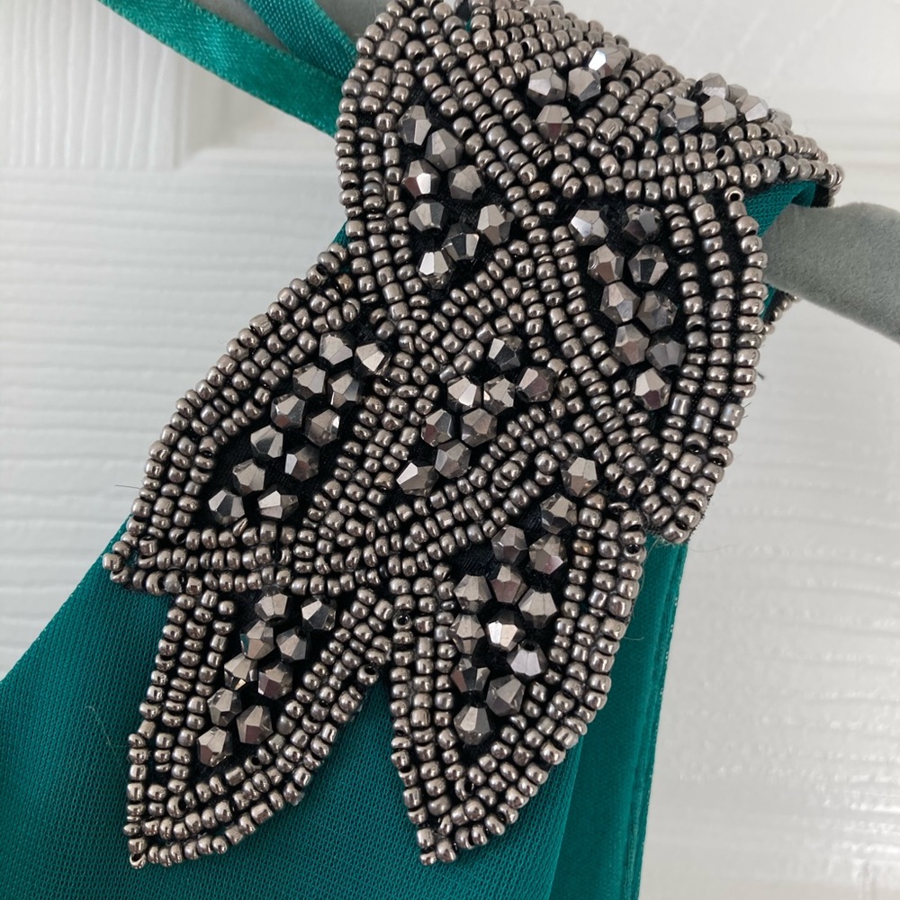 Kelly Green Vintage style prom Gown - Picture 3 of 6